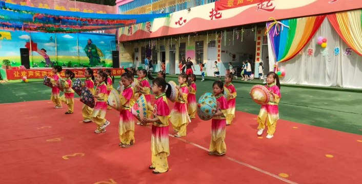 地都镇小太阳幼儿园阅读区