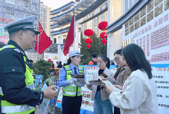 龙山县民安镇第二小学阅读区