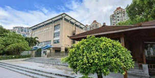 香洲区港二小学阅读区