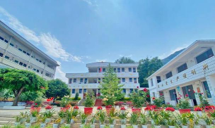 保山市昌宁县卡斯中学阅读区