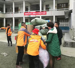 老兴乡中心小学阅读区
