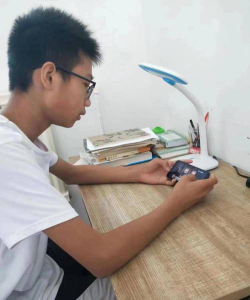 贤台中学阅读区