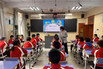 北京和平北路学校阅读区