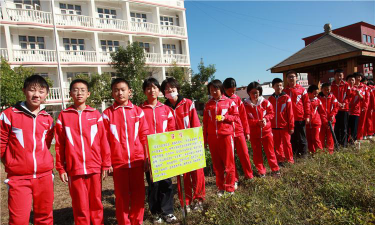东营市胜利第十三中学阅读区