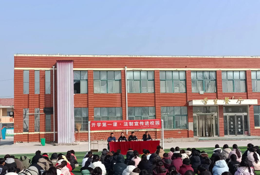 阳城乡大魏庄中学阅读区