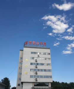 庆阳市西峰高新职业学校阅读区