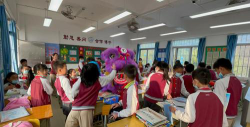 平沙镇连湾小学阅读区