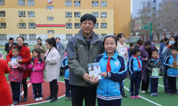 乌鲁木齐市水磨沟区第五十九小学阅读区