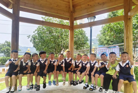 乐昌市鹏辉幼儿园阅读区