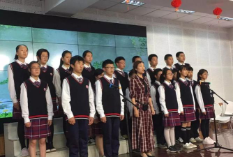 上海华亭学校(九年一贯制)阅读区