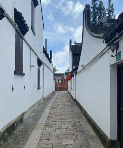 上海华江中学阅读区