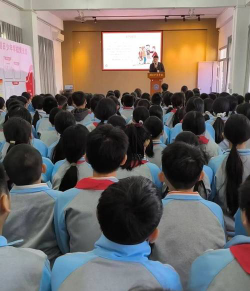 明日少年学校阅读区