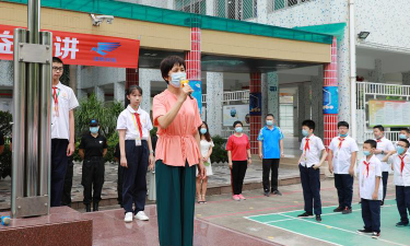 汕头市新乡小学阅读区
