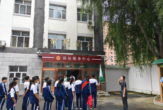 哈尔滨市第一六八中学阅读区