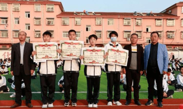 扬州高邮市三垛中学阅读区
