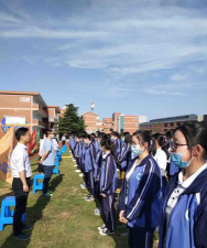 扬州市邗江区公道中学阅读区