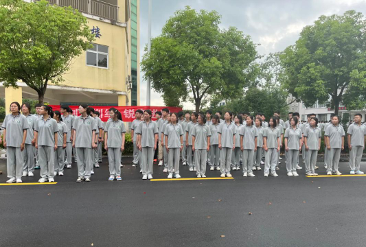 盐城射阳县盘湾中学阅读区