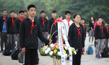 上海市第一聋哑学校阅读区