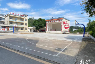高州市石板镇祥章小学章岸分教点阅读区
