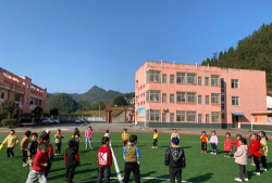 湖南省常德市汉寿县三和乡三合村小学阅读区