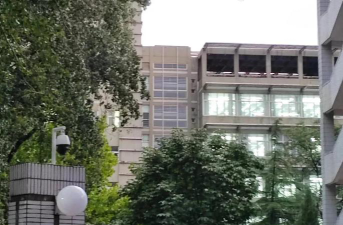 鞍山北方工业学校阅读区
