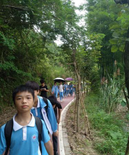 惠州地派中学阅读区