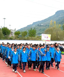 大关县天星镇第三中学阅读区