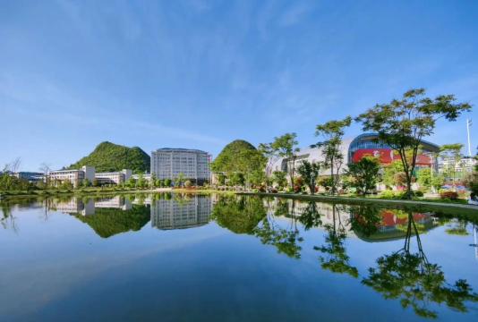 六盘水贵州食品工程职业学院阅读区