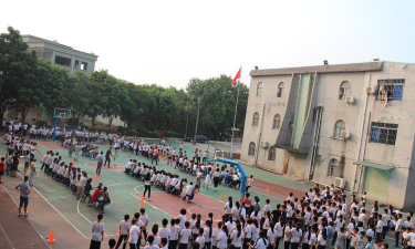 东莞大立学校阅读区