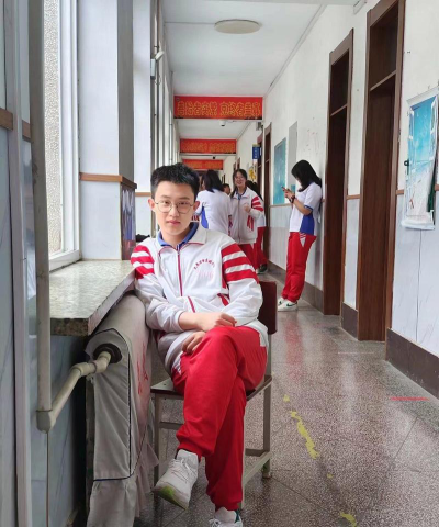 大连瓦房店市高级中学阅读区