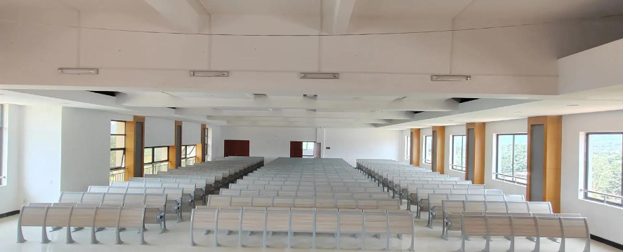 桂林市联创电子中等职业技术学校阅读区