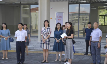 北京师范大学贵阳附属中学阅读区