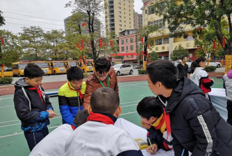 东莞石排镇云岗学校阅读区