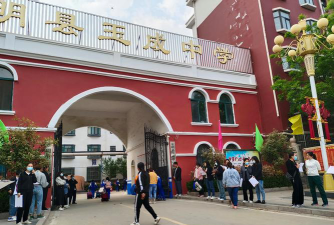 大西湾乡中学阅读区