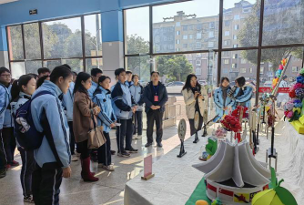 南宁市第十五中学阅读区