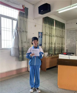 广州增城区荔城街大鹏中学阅读区
