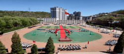 太原古交市第三中学校阅读区