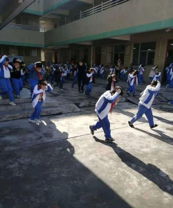 汕头市潮阳区西胪西一小学阅读区