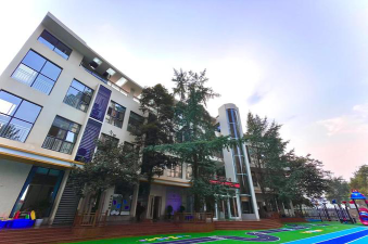 成都市成华区站东快乐双语幼儿园阅读区