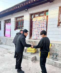 张家川县木河乡附中阅读区