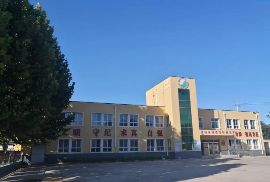 峡山沟头小学阅读区