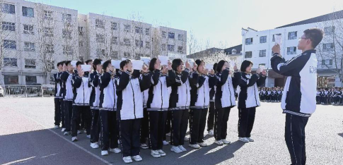 石家庄栾城区第二中学阅读区