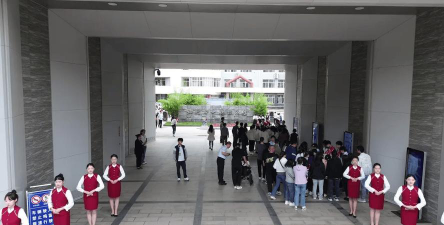 保定市徐水区职业技术教育中心阅读区