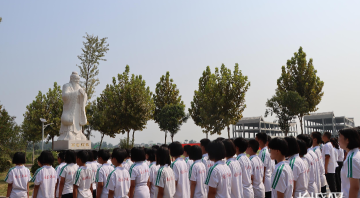 邢台隆尧县文茂中学阅读区