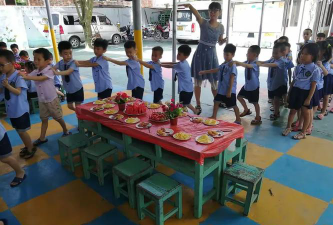 地都镇晖晖幼儿园阅读区