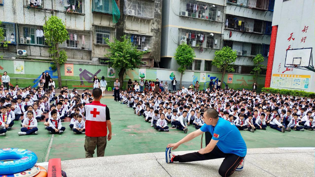 汕头市潮阳区西胪内輋小学阅读区