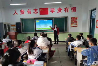 凉州区丰乐镇中学阅读区