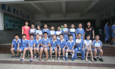 澄海市华富小学阅读区