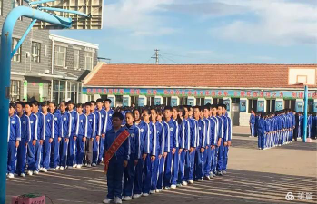 平泉县南五十家子中学阅读区