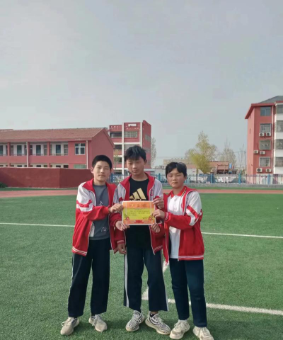 大屯满族乡大屯中学阅读区